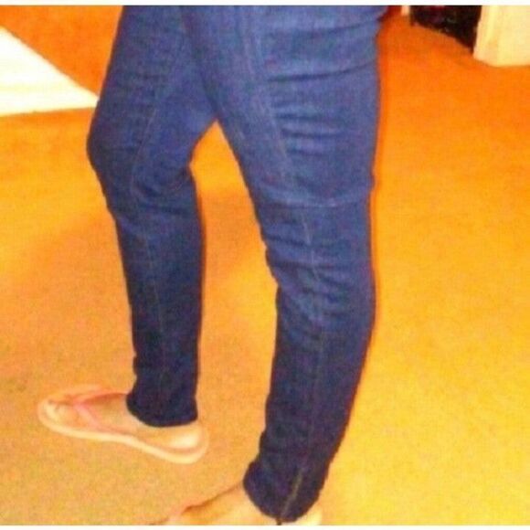 Nwt skinny jeans sz 9 - Picture 2 of 4